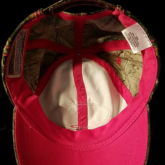 Paramount Outdoors Camo Cap - Picture 7 of 8